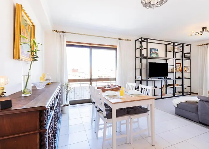 Sunshine Flat Espinho (Aveiro)